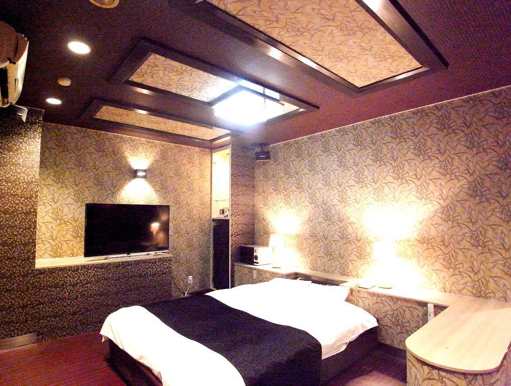 ホテル暴れ狸の鬼袋姫路駅前店 男塾ホテルグループ (Adults Only) Himeji Habitación foto